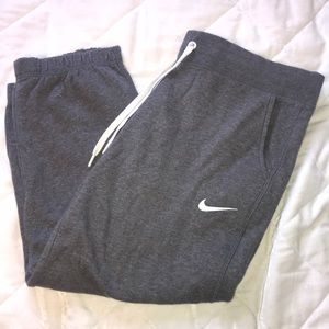 ECU Nike Capris